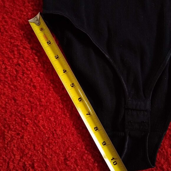 vintage 80s NWT black lace knit bodysuit - Picture 12 of 14